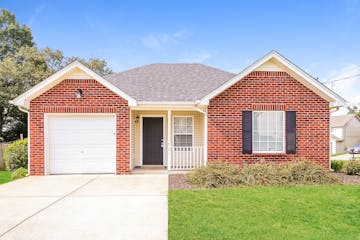 921 SKY VALLEY TRL SMYRNA, TN 37167